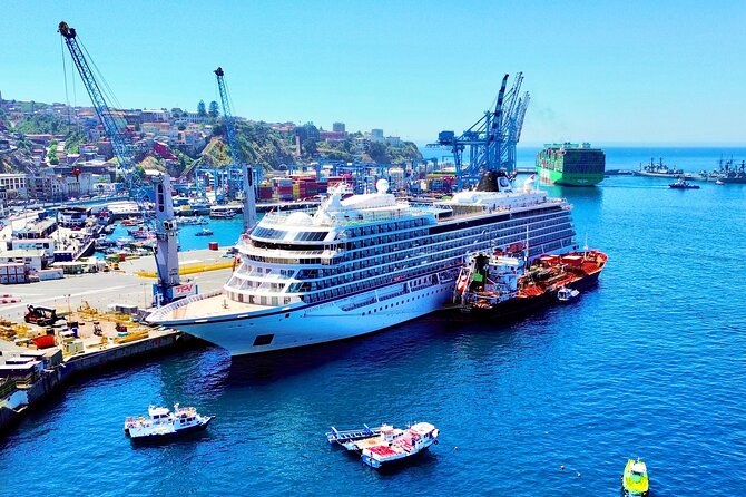 Post Cruise Tour Valparaiso and Winery drop off Airport or Hotel